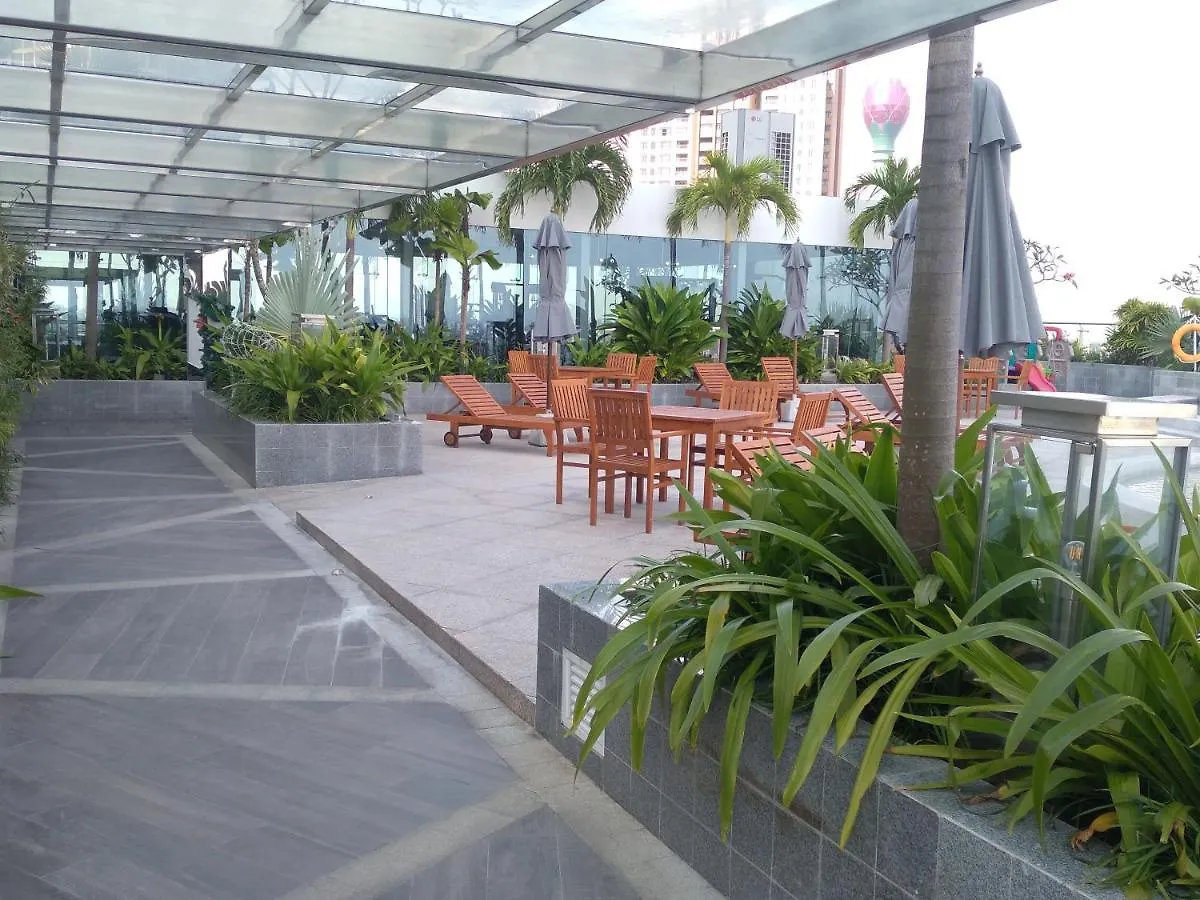 Super Luxury 2 Bedroom Apartment In Five Star Colombo City Centre