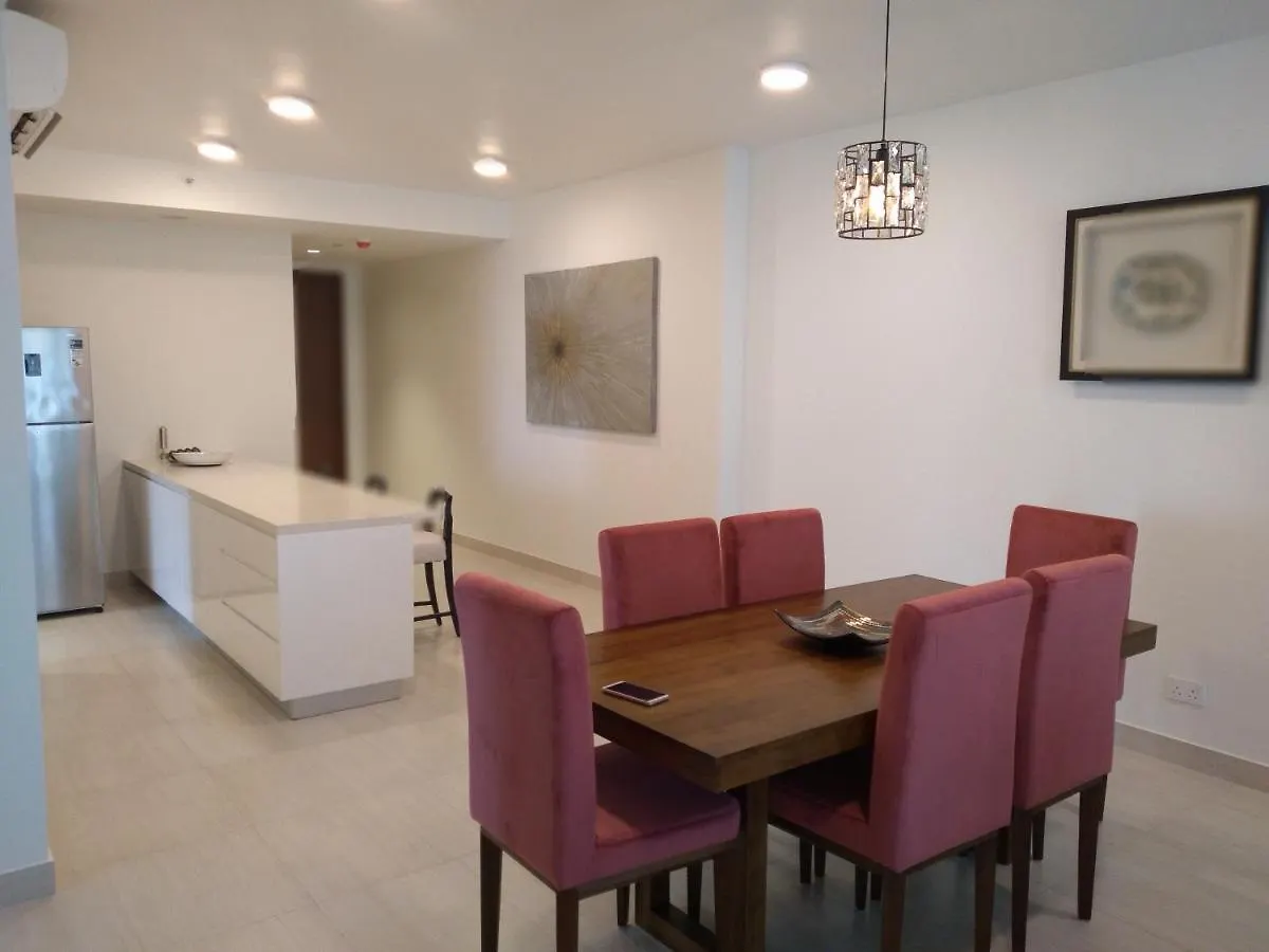 Super Luxury 2 Bedroom Apartment In Five Star Colombo City Centre