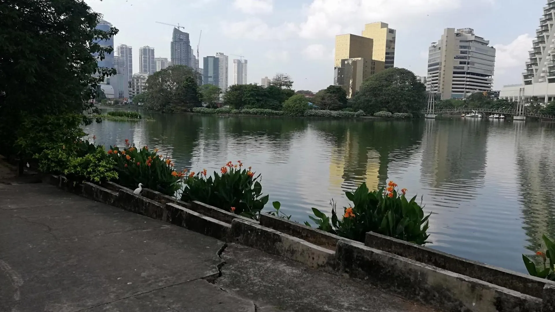 Super Luxury 2 Bedroom Apartment In Five Star Colombo City Centre 0*,